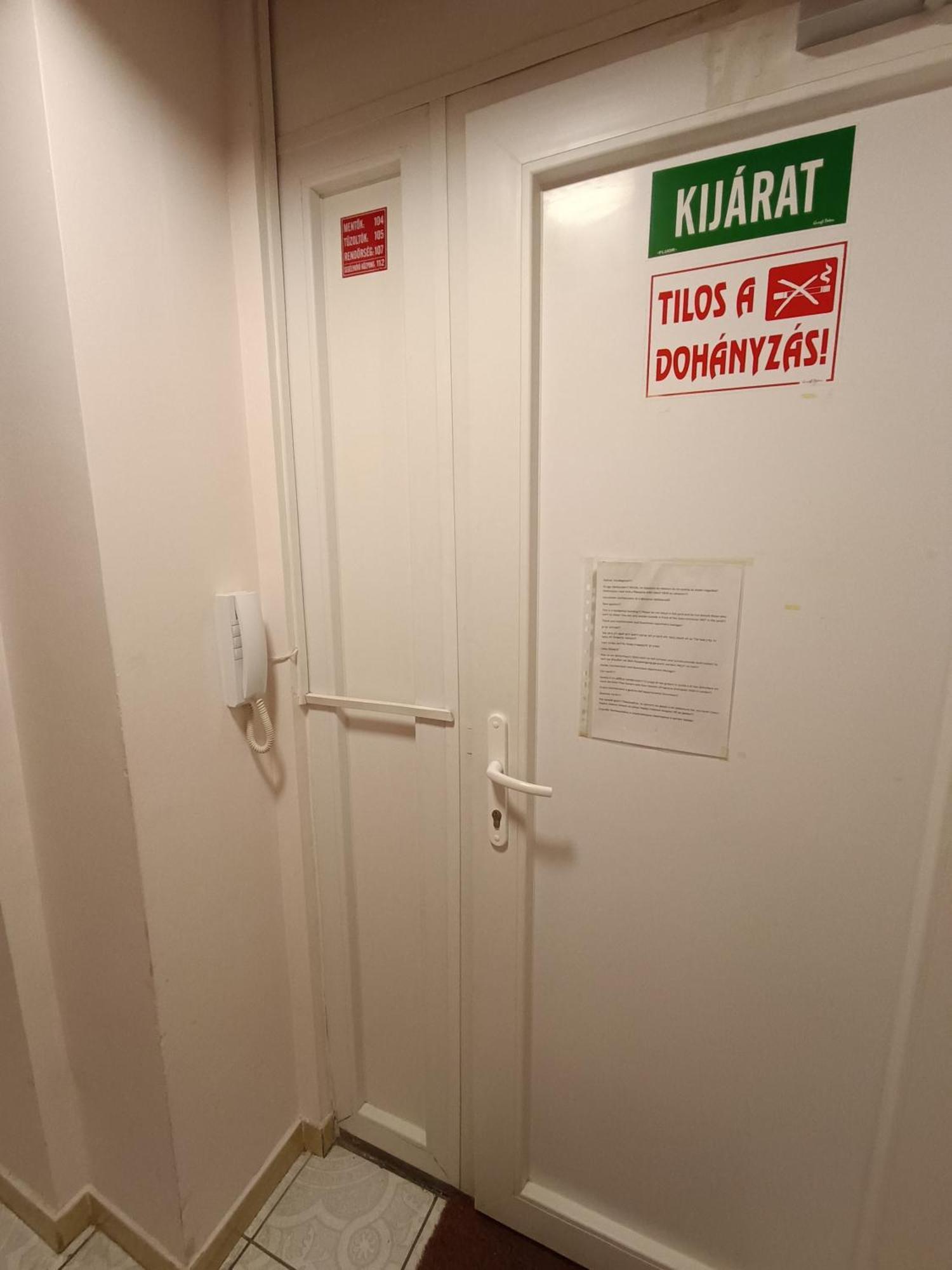 リヒテンシュタイン アパートメンツ ブダペスト エクステリア 写真